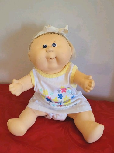 Vintage Cabbage Patch Kids Doll 1987 Swim Doll Blonde Blue Eyes 14 Inch - Picture 2 of 19