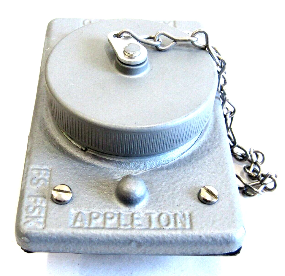 NEW EMERSON APPLETON FSK5-15 NON-LOCKING RECEPTACLE COVER FSK515 - Image 2 of 4