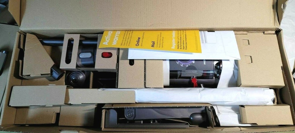 【新品未使用】dyson SV15 New Dyson SV15 Click-In Cyclone Car + Boat Cordless Vacuum