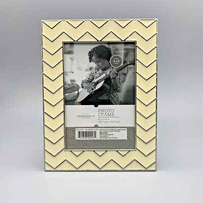 Chevron Pattern Metal & Cream Enamel 4x6 Photo Frame by Threshold White NOS Boho