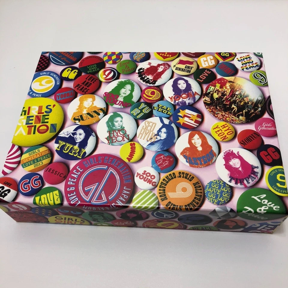 SNSD Girls' Generation LOVE & PEACE JAPAN CD+Blu-ray+GOODS - Image 2 of 4