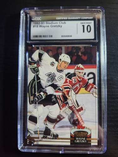 1992-93 Stadium Club Wayne Gretzky CGC 10 #18 Kings