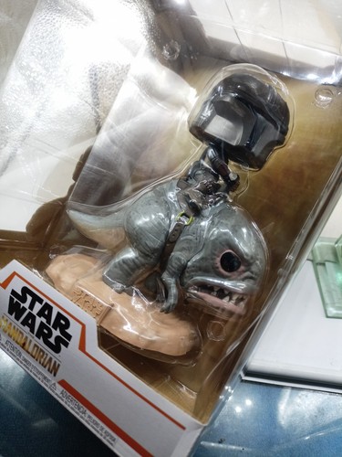 The Mandalorian On Blurrg Funko Pop - Imagen 2 de 6