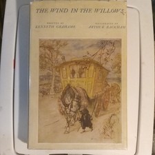 Kenneth Grahame The Wind in the Willows Hardcover Arthur Rackham Illus DJ