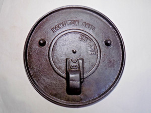 Estate Stove Co. Hamilton, Ohio No.8 Cast Iron Stove Heat Diffuser Trivet