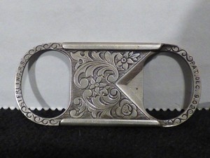 ORNATE VINTAGE CIGAR CUTTER - STERLING SILVER - PAT DEC 9 02 - ART DECO