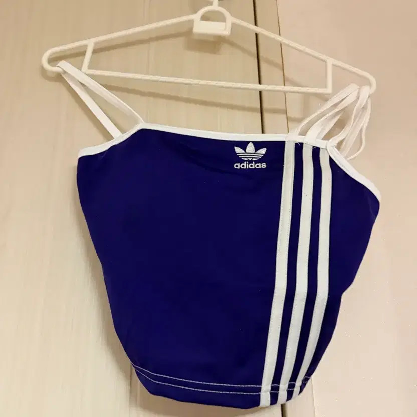 Adidas Purple Sleeveless T-Shirt Women New thumbnail 2