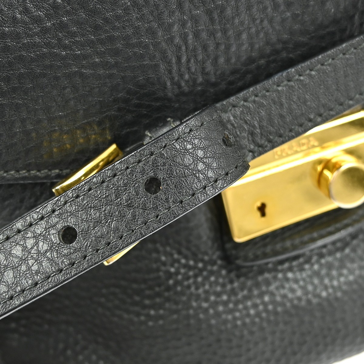 BUYIT Prada Black Leather 2way Handbag 180/BT0962 NQ03966 thumbnail 4