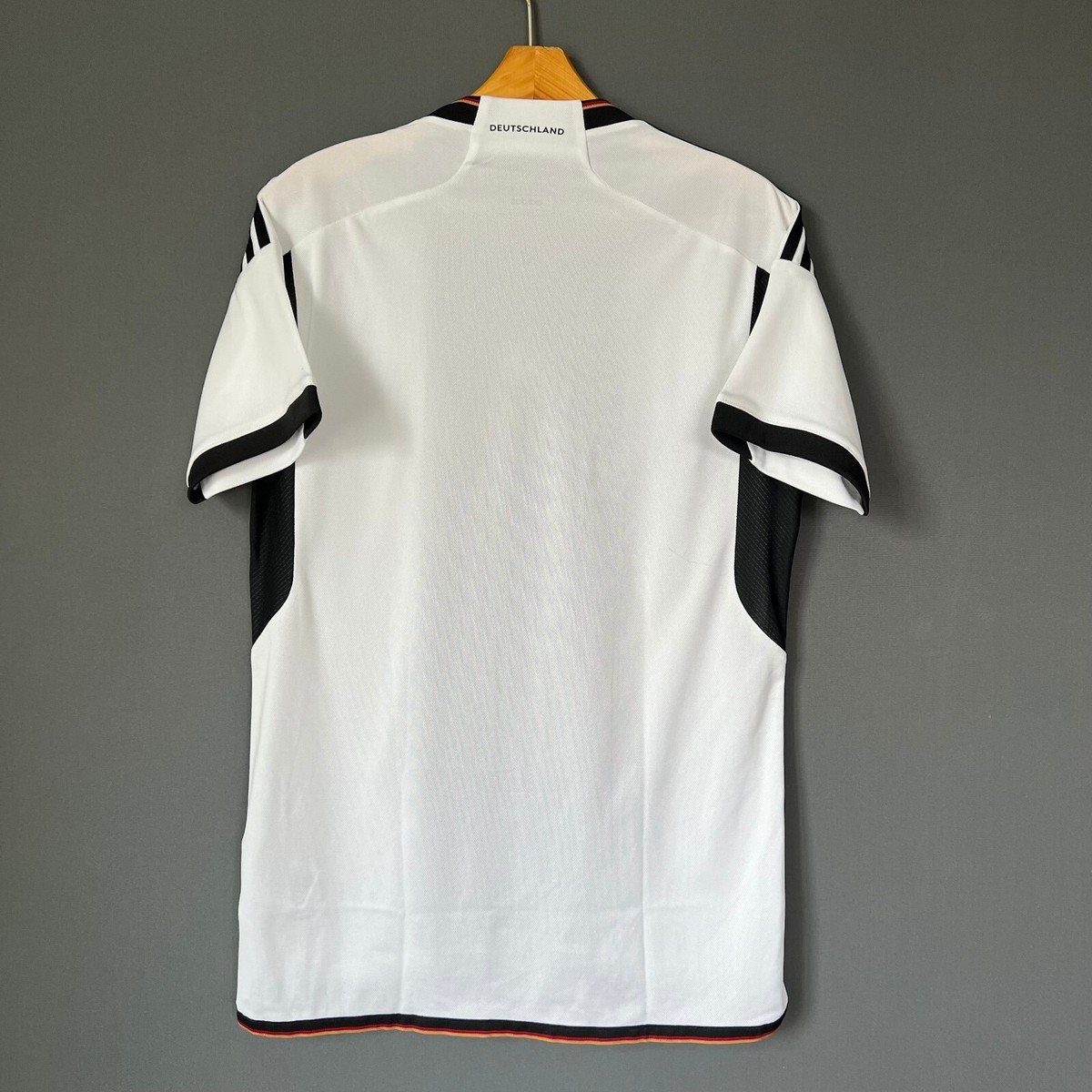 Germany Jersey 2022 2023 Home Size M Mens Football Shirt HJ9606