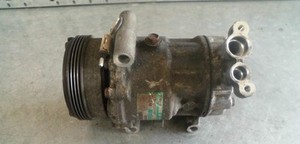 Renault Clio 2001 Klimakompressor 8200037058