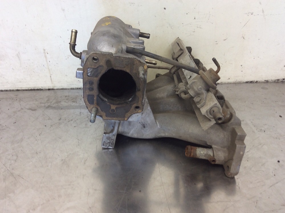 9698 Honda Civic EX D16y8 1.6l A/t Air Intake Manifold Fuel Rail