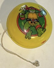 Vintage Teenage Mutant Ninja Turtles Spectra Star Raphael Mirage Yellow Yo-Yo
