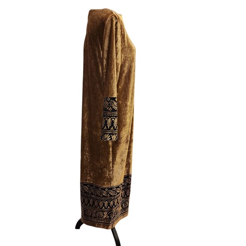 Vintage Neiman Marcus Ruth Norman Kaftan Crush Velvet Size Medium EUC - Picture 5 of 9