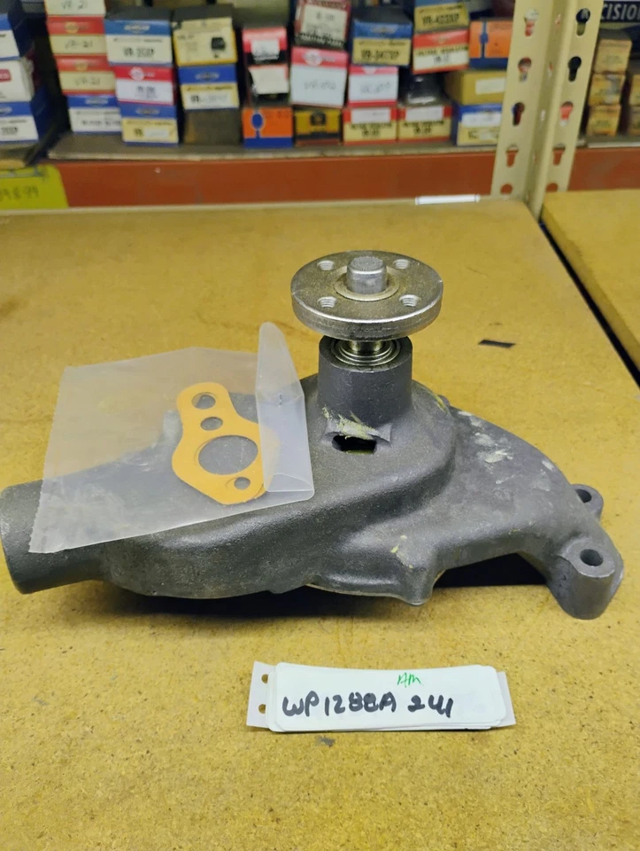 Bomba de agua Chevrolet Corvette 265 283 1957-61 V8 reconstruida mercado de accesorios WP1288A Mad Foto 4 de 4