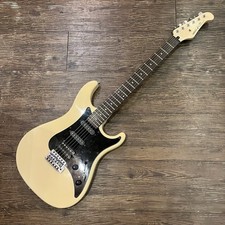Yamaha RGS 112P Stratocaster Typ E-Gitarre (Nr260928)