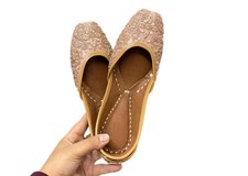 Women ethnic Bellies Wedding Jutti embroidery mojari US size 5-10 flat kesari