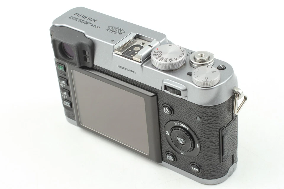 [NEUF] Appareil photo numérique Fujifilm FinePix X100 12,3 mégapixels... - Photo 3/4