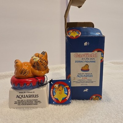 Garfield Zodiac Figurine Aquarius 1978