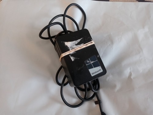 Microsoft Surface Model 1512 AC Adapter Power Charger 12V 2A Original OEM - Picture 1 of 3