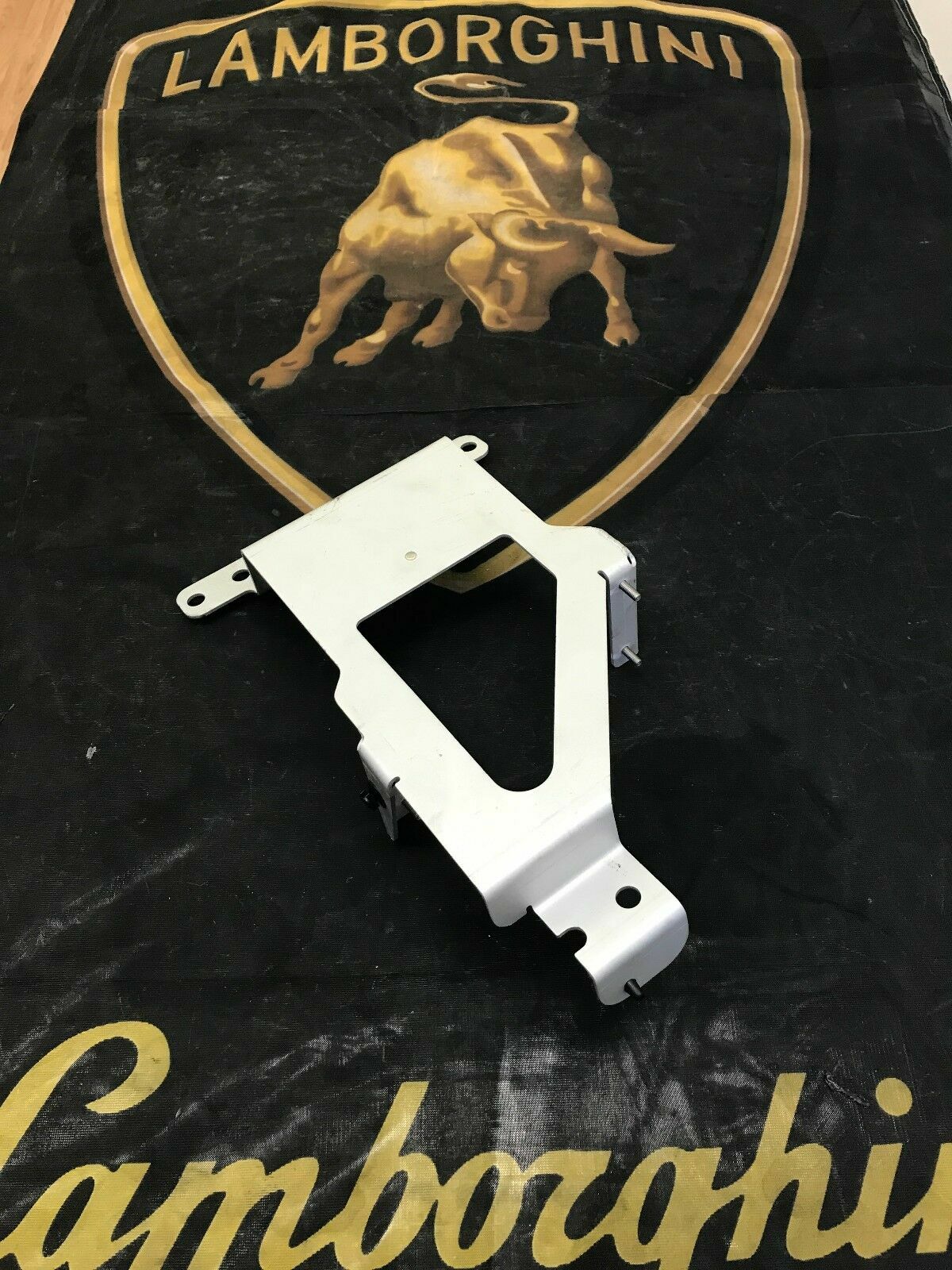 LAMBORGHINI GALLARDO LP560 INTERIOR CENTER CONSOLE HOLDER BRACKET OEM 400907297D