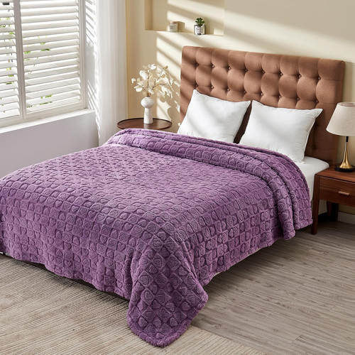 Throw Blankets with Heart Checkered,Soft Warm Blankets for Lover Mom Father Gift - Picture 4 of 12
