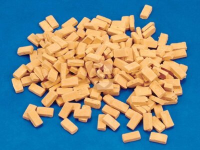 Royal Model 1/35 Red Bricks (Pre-colored Plaster) [Diorama Accessories kit] 291