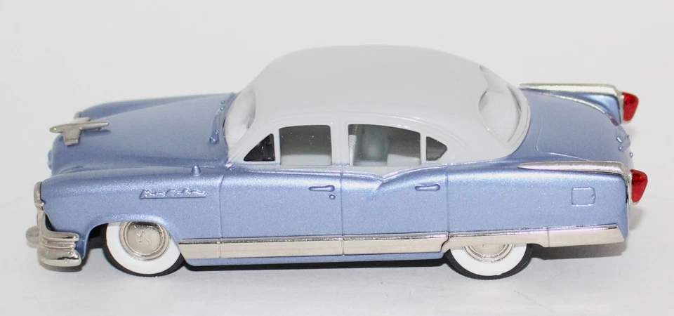 BROOKLIN BRK29a 1953 KAISER MANHATTAN FOUR DOOR SEDAN TWO TONE W/BOX EXCELLENT - Image 3 of 4