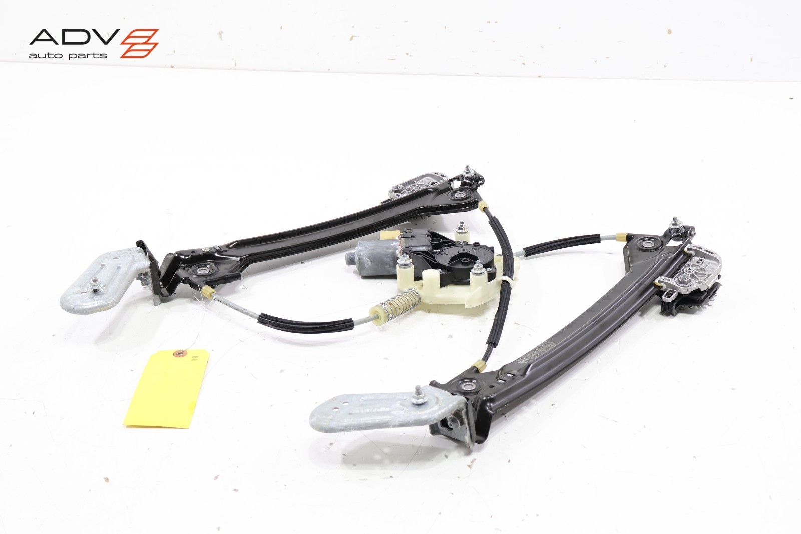 2014 - 2020 MASERATI GHIBLI REAR RIGHT SIDE DOOR WINDOW REGULATOR & MOTOR OEM