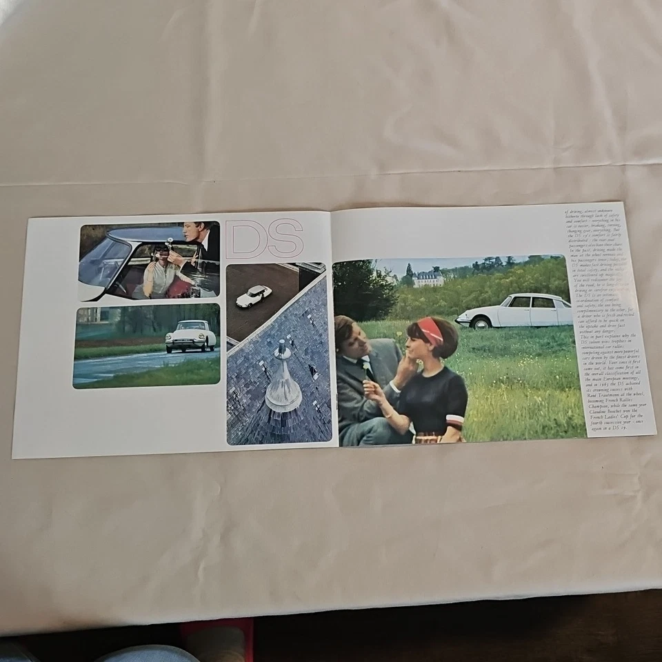 Lot Of 2 Vintage Original 1963 Citroen DS19 ID19 Brochure Super 83 Sedan Wagon - Image 4 of 4