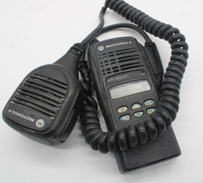 Motorola HT1250-LS Two Way Radio AAH25RDH9DP7AN w Microphone - UNTESTED