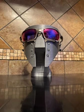 Oaklie Audio Bob Sunglasses Display Stand