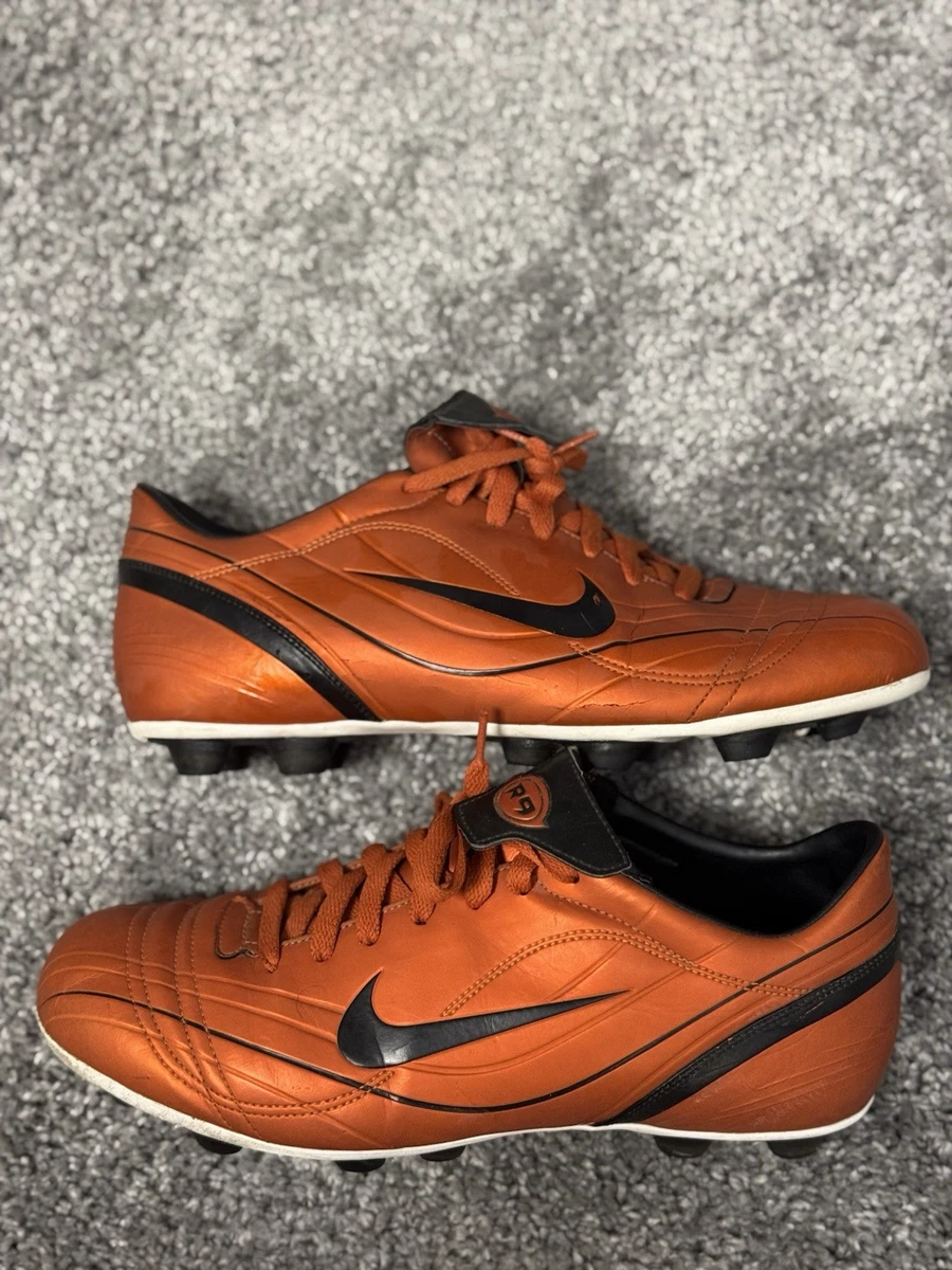 Nike Mercurial Vapor I Talaria Rare 2004 FG R9 Ronaldo Gold Cleats