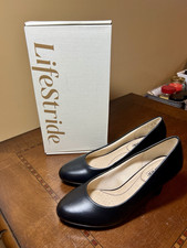 LifeStride Women  s Black Leather Pump Stiletto Slip-On Closed Toe 7 W