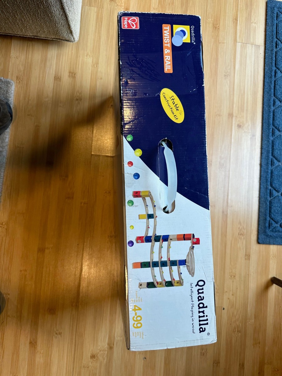 Hape Quadrilla Wooden Twist & Rail Construction Kit