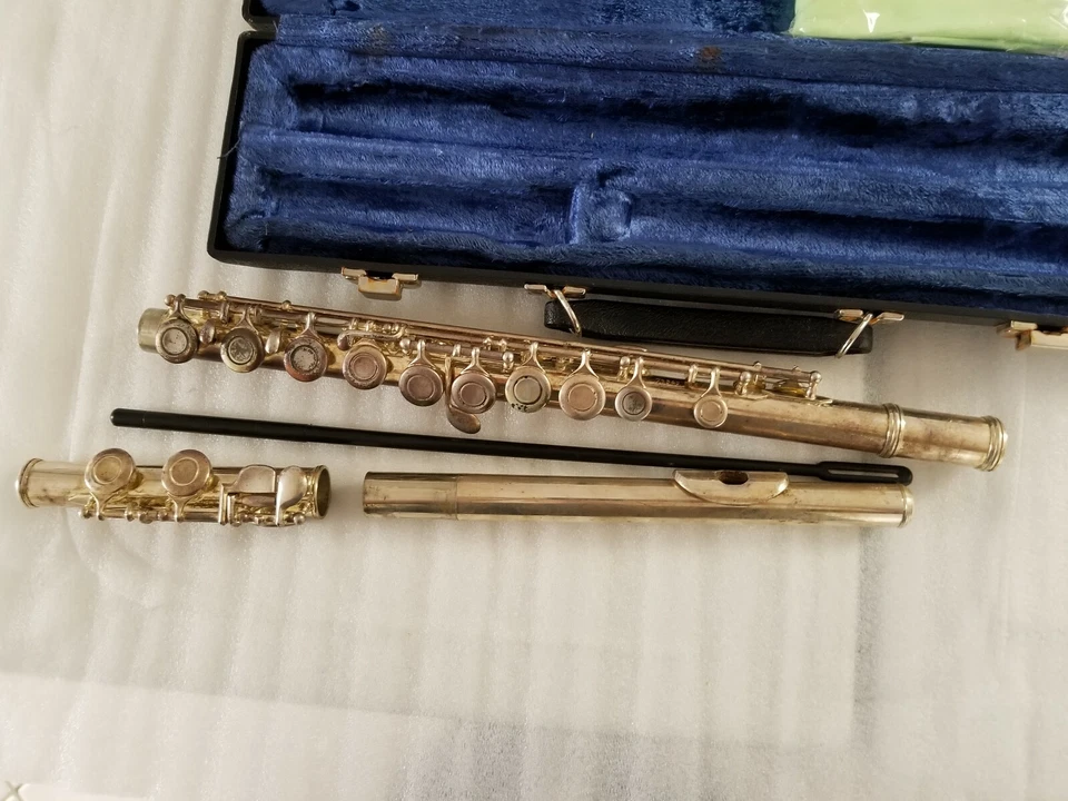 VINTAGE KOHLERT MODEL 420 STUDENT FLUTE KEY C W/HARD CASE - Image 2 of 4