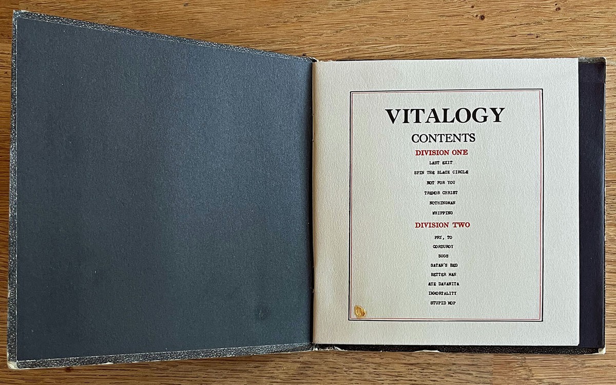 Pearl Jam / Vitalogy / 1994 CD Book Style Pages / VG+ | eBay
