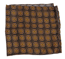 NWOT Italo Ferretti Brown w Tonal Medallions Silk Pocket Square Italy 14"