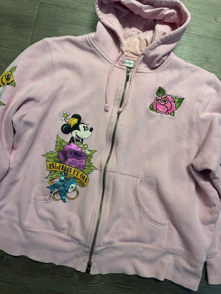 DISNEY PARKS Sudadera con Capucha Cremallera Mickey Mouse Ed Hardy Rosa Tatuaje Y2K Talla 2XL Rosa Foto 2 de 4