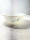 Vintage Pyrex Bowl #024 White/ Blue Wheat. 1.5 Quart.