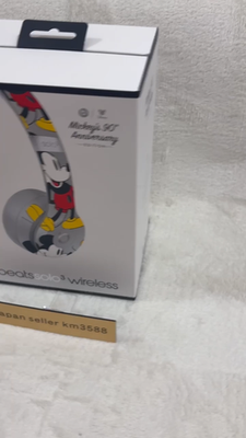 Beats Solo3 Wireless Headphones Disney Mickey Mouse 90th