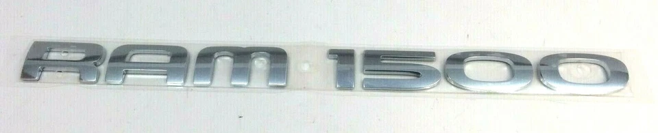 Dodge RAM 1500 2002-2009 cromo puerta delantera placa emblema nuevo OEM Foto 2 de 4