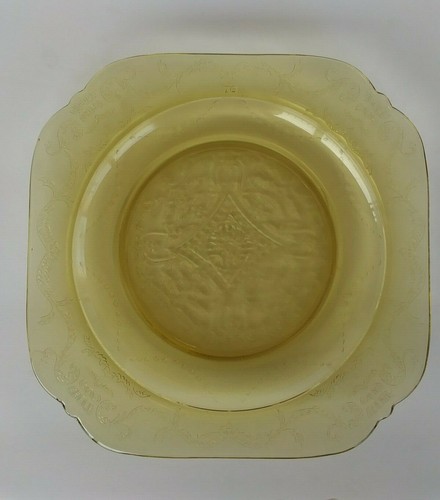 Madrid Amber Yellow Depression Glass Plate Set - two 9" Dinner & one 7.5" Salad - Picture 6 of 6