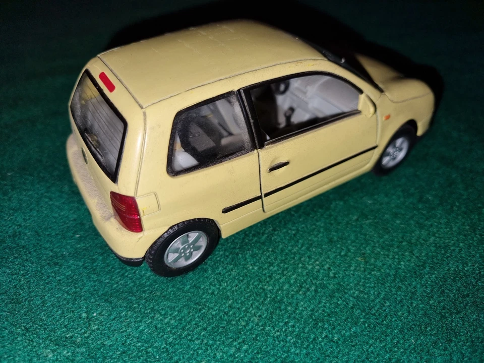 Volkswagen LUPO Kinsmart 1/28 Rare promo VW - Immagine 3 di 4