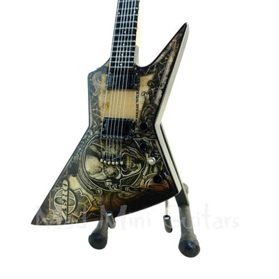 Miniature Guitar DAVE MUSTAINE with free stand. ZERO ''In Deth We Trust'' Megadeth
