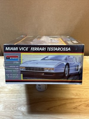 💥VINTAGE Miami Vice FERRARI TESTAROSSA 1:24 Model Kit Sealed RARE