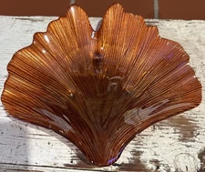Vintage iridescent glass ginkgo leaf shaped decorative dish. NO CHIPS