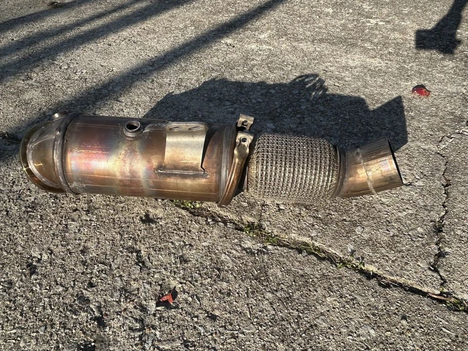 Оригинальный каталитический конвертер BMW B58 поколения 1 подходит для 540i 240i 340i 440i RWD/XDrive 8629908 - Изображение 2 из 4