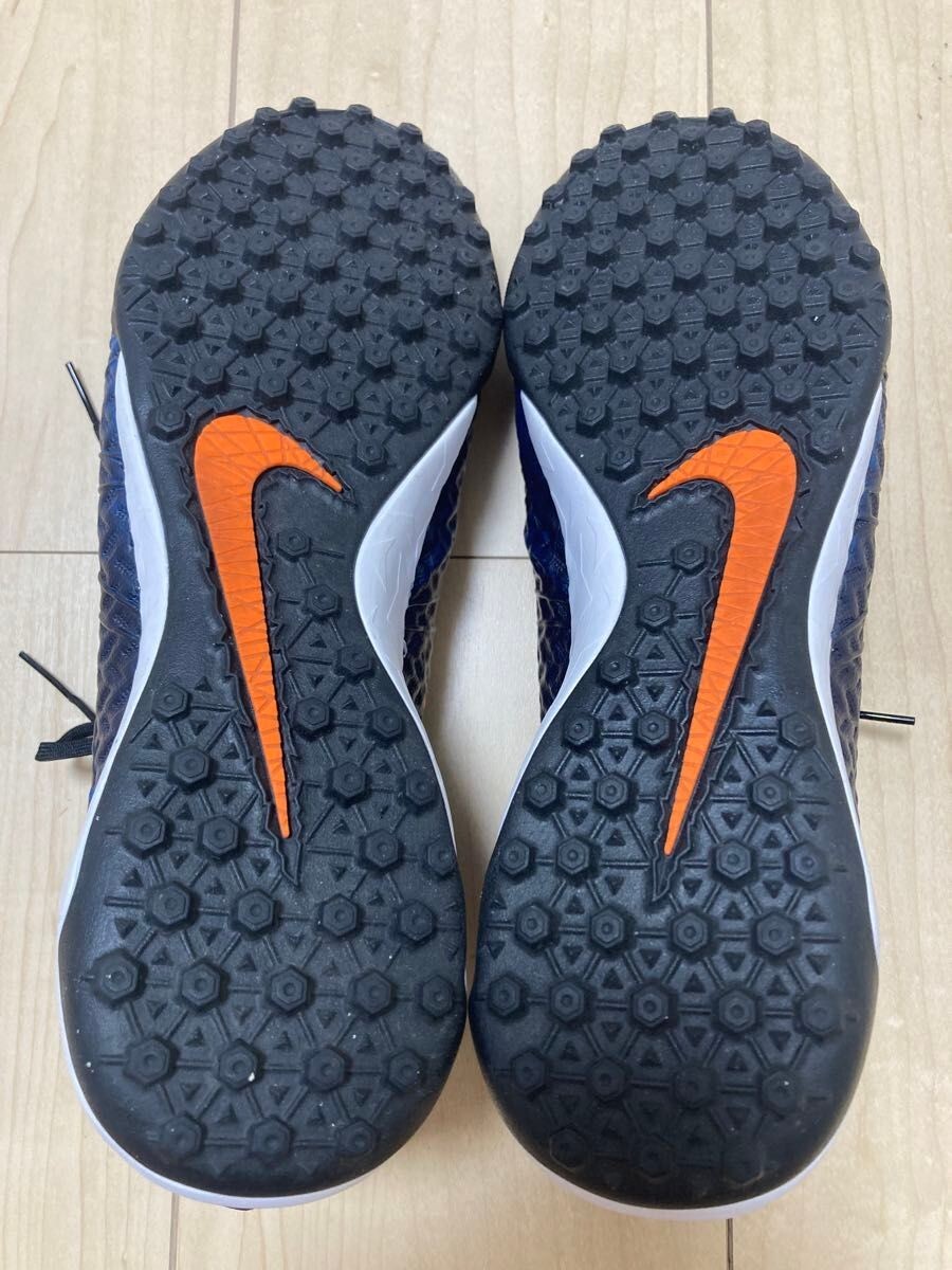 最終値下げナイキ Nike Hypervenom ハイカットスパイク NIKE ナイキ サッカースパイク ハイパーヴェノム ハイカット AG