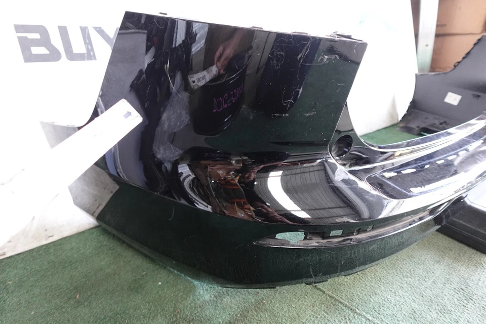 с трещиной 2018 2019 2020 2021 VOLVO V60 R-TYPE КРЫШКА ЗАДНЕГО БАМПЕРА OEM AX72951 - Изображение 2 из 4