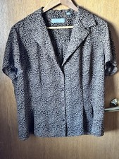 Liz Claiborne Women s Leopard Print Button Down Top Short Sleeve 14W